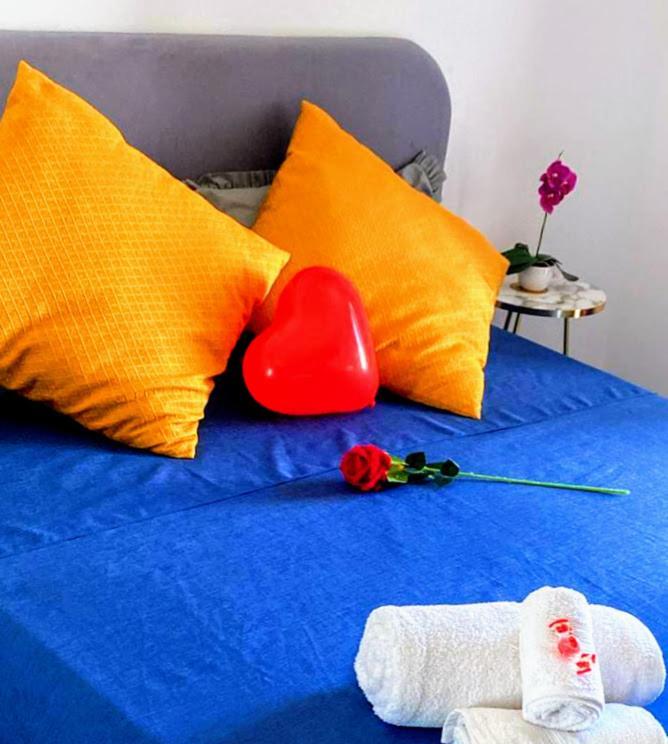 Chic Apartment Фиумичино Екстериор снимка